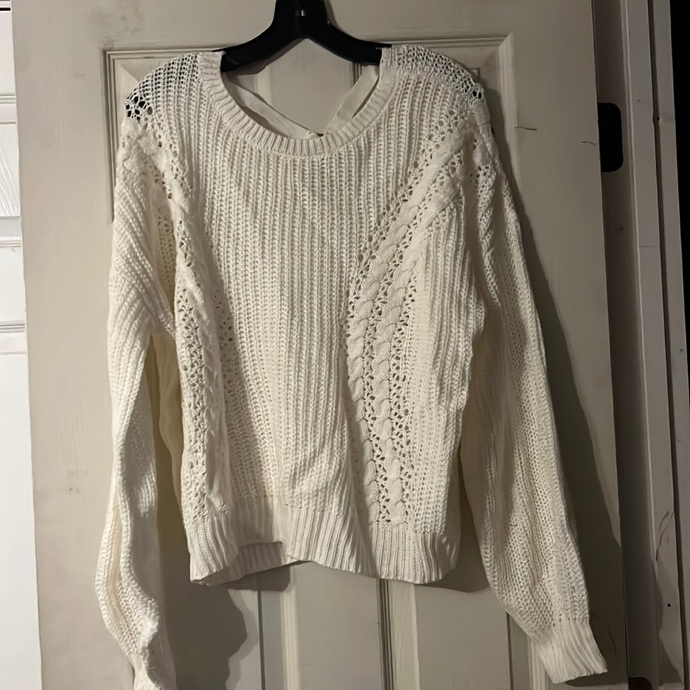 Size L sweater